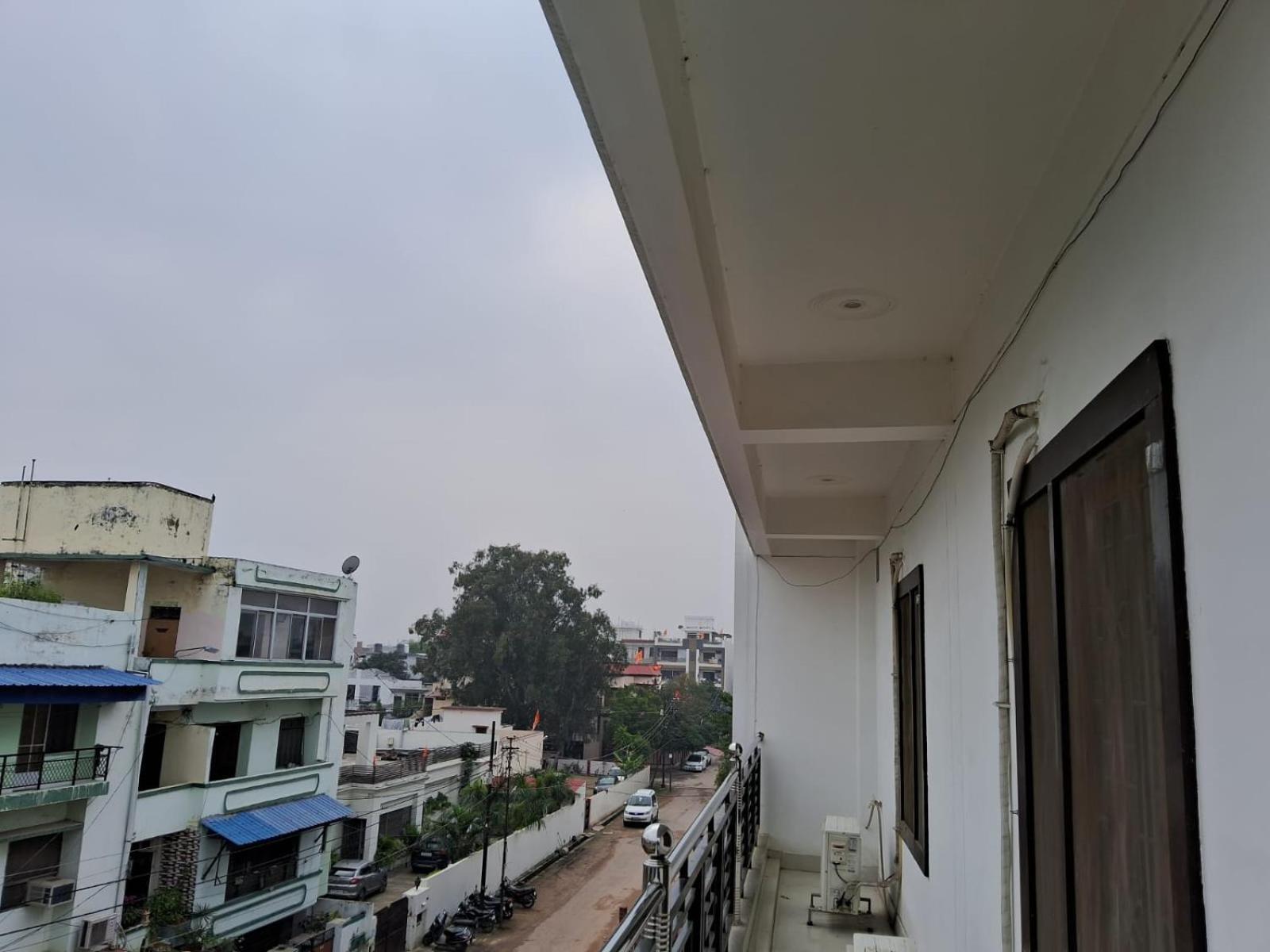 Holidayy Inn Allāhābād Junction 外观 照片